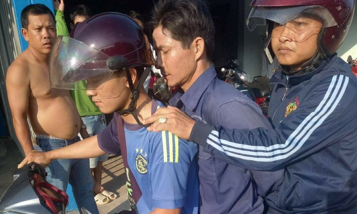 Thưởng nóng công an xã bắt kẻ thủ ác giết chị vợ ở Đồng Nai