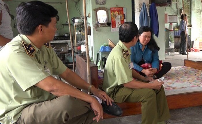 Trạm xăng tự ý nâng giá để 'móc túi' khách hàng