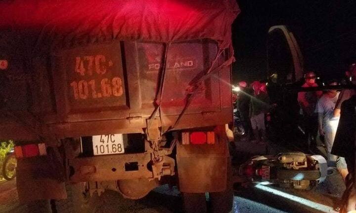 Nữ trung úy công an bị xe ben tông chết thương tâm