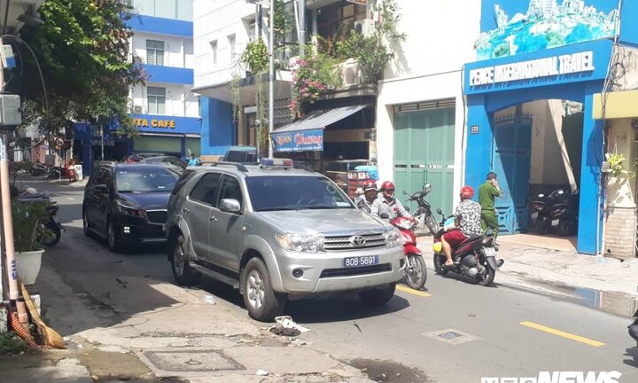 Bắt giám đốc và kế toán trưởng công ty du lịch cấu kết với ông Lê Tấn Hùng tham ô tài sản