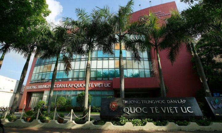 Trường Việt Úc vừa bị tố bớt suất ăn học sinh có học phí 'khủng' thế nào?