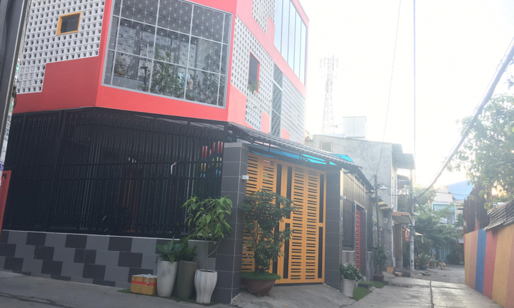 Bé trai 15 tháng tuổi chết bất thường tại nhà trẻ: Cơ sở mầm non tháo biển hiệu