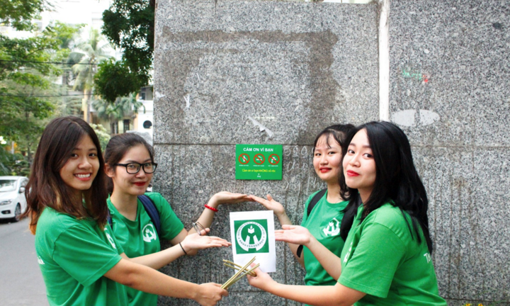 Sinh viên Đại Học Văn Hóa Hà Nội chung tay bảo vệ môi trường