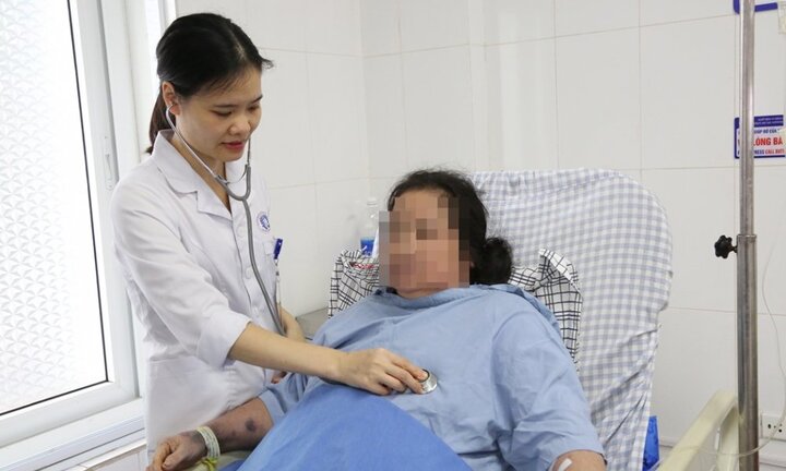 Tắc mạch phổi, tính mạng người phụ nữ 60 tuổi rơi vào nguy kịch
