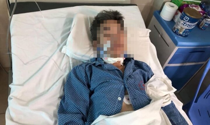 Hơn 10 giờ chiến đấu cứu sống bệnh nhân xuất huyết tiêu hóa nặng