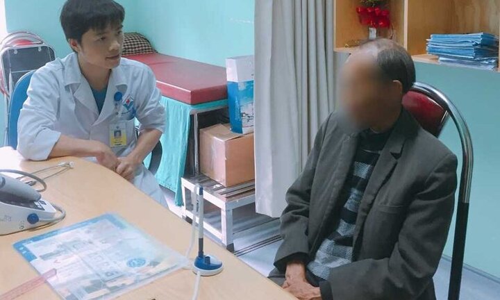 Dùng thuốc nam chữa bệnh, người đàn ông bị ung thư di căn