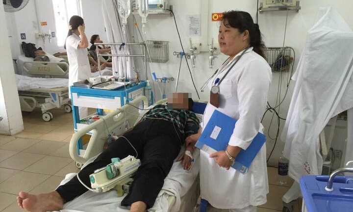 Cứu sống một phụ nữ bị nhồi máu não nguy hiểm từ cõi chết trở về