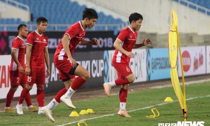 Quá phấn khích khi xem tuyển Việt Nam đá bóng có thể bị rối loạn nhịp tim