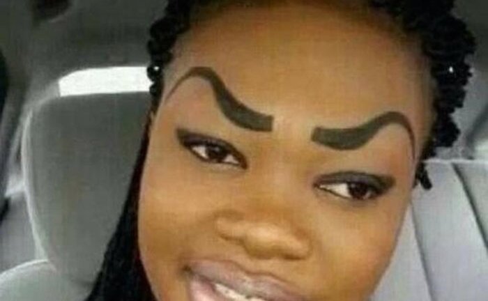 Ảnh: Những cặp lông mày khiến bạn phải sửng sốt và khóc thét khi nhìn thấy