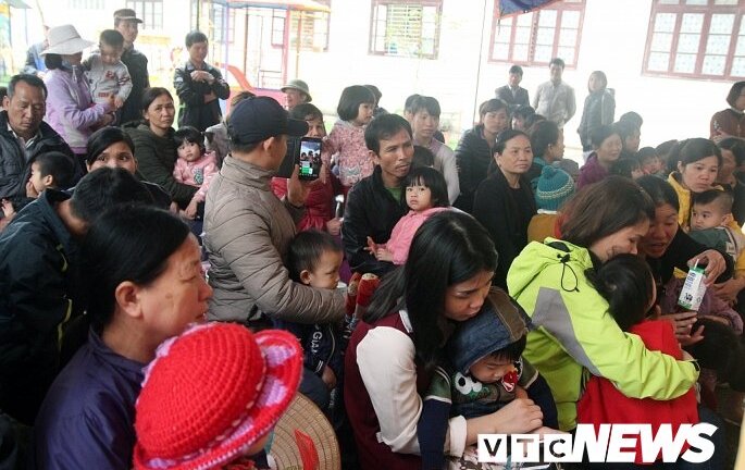 Phụ huynh Bắc Ninh không cho con đi học ở trường mầm non, bỏ việc ở nhà trông trẻ