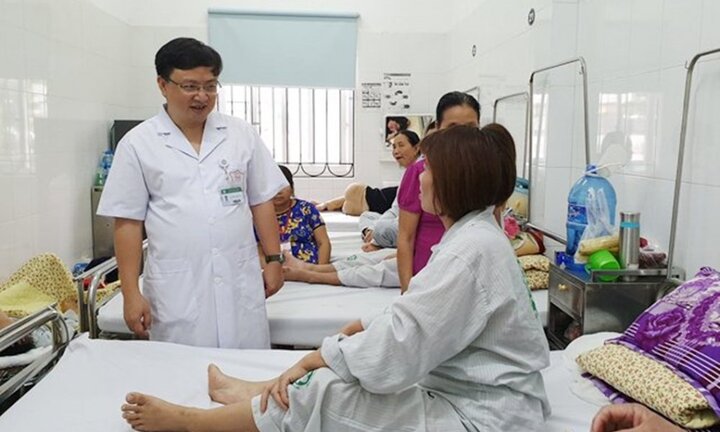 Lo trả nợ xây nhà, người phụ nữ stress nặng, phải điều trị tâm thần