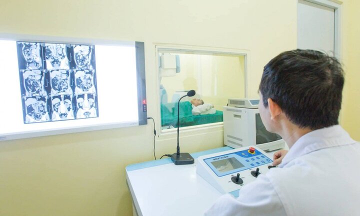 Gần 70% bệnh nhân ở Việt Nam phải mổ vì phát hiện muộn bệnh sỏi tiết niệu