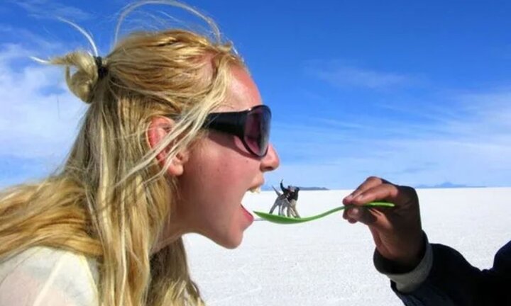 Những khoảnh khắc kỳ lạ tiết lộ về cuộc sống đầy thú vị