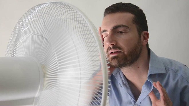 Quạt máy có thật sự 'hạ hỏa' như bạn nghĩ?