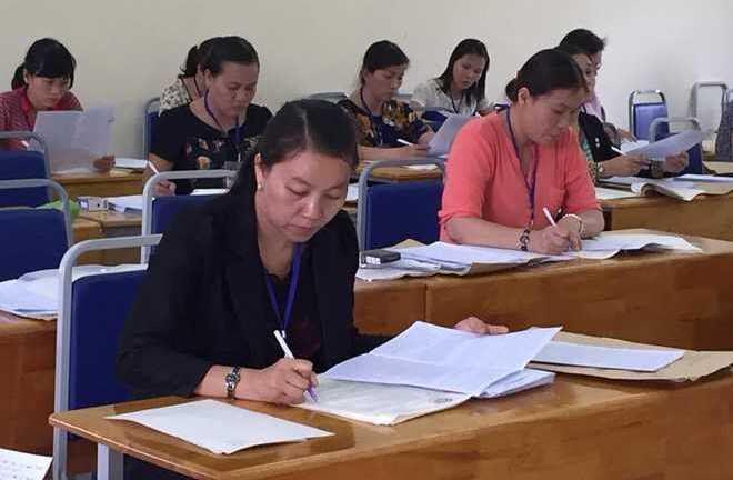 Chấm thi THPT quốc gia 2016: Môn Toán ít điểm 10, nhiều điểm liệt
