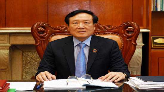 Chánh án Nguyễn Hòa Bình yêu cầu xét lại vụ 2 thanh niên cướp bánh mỳ