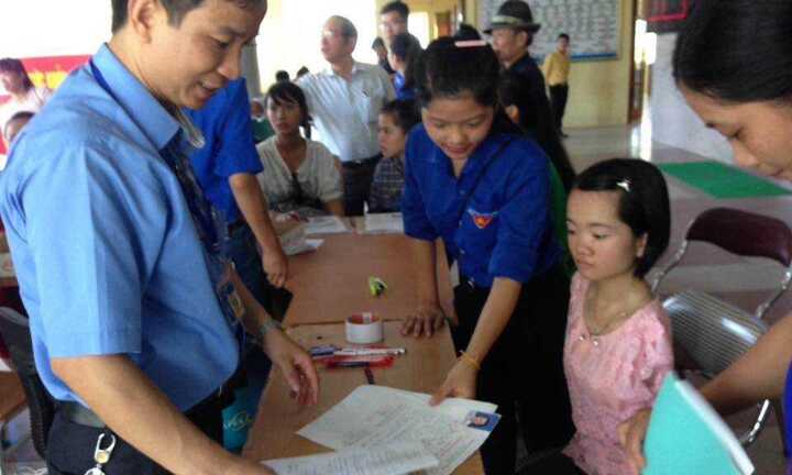 Nữ sinh đặc biệt nhất kỳ thi THPT quốc gia 2016 xét tuyển vào ĐH Hồng Đức