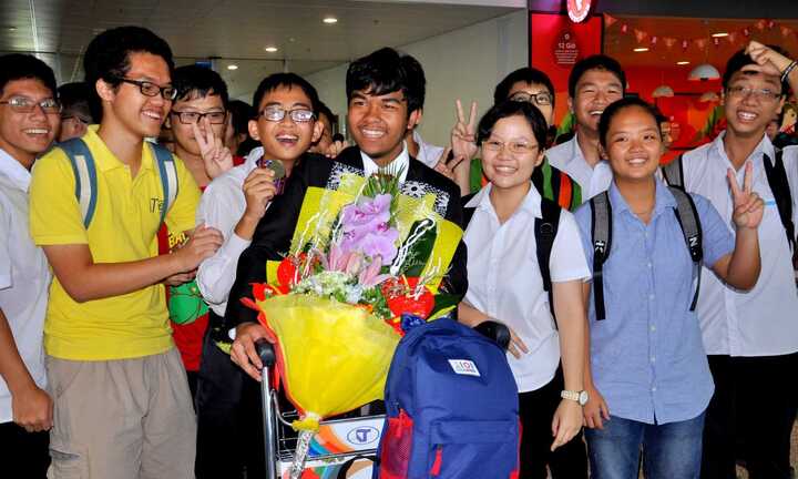 Gặp đoàn Việt Nam giành giải cao chưa từng có tại Olympic Tin học Quốc tế 2016