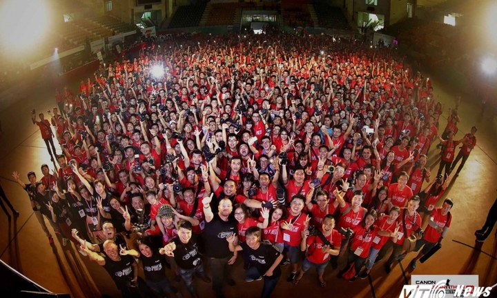 Hơn 3.000 bạn trẻ Hà thành hào hứng tham gia cuộc thi ảnh đặc biệt nhất năm 2016