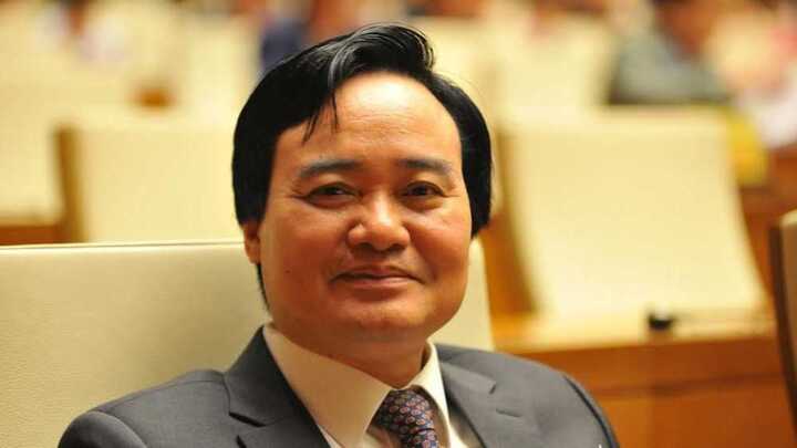Bộ trưởng Phùng Xuân Nhạ được công nhận giáo sư năm 2016