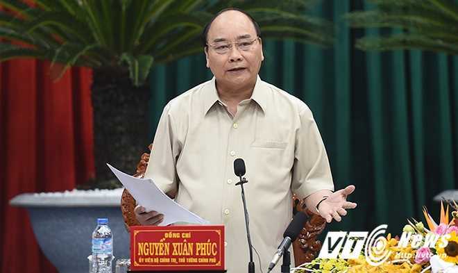 Thủ tướng 'truy' lãnh đạo tỉnh Long An vấn nạn buôn lậu thuốc lá