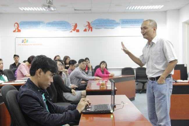 Lần đầu tiên 'sư phụ' phỏng vấn trực tiếp tìm học viên thạc sỹ