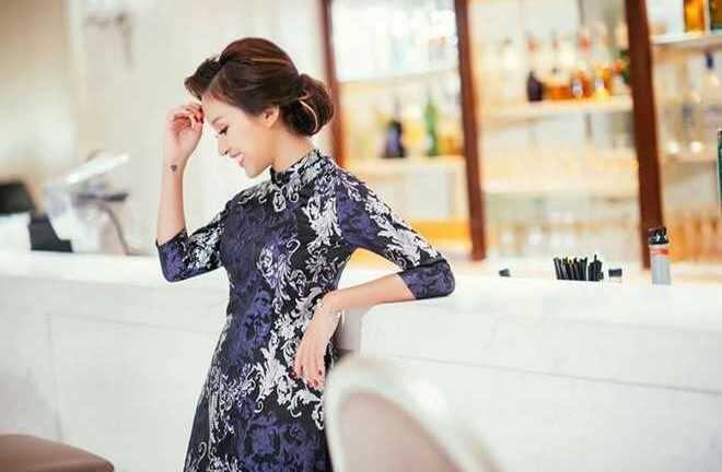 Vân Hugo thuộc thế hệ hot girl đầu tiên đa tài, xinh đẹp