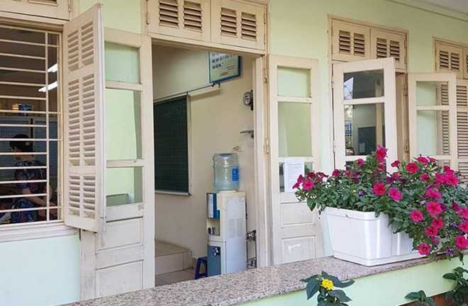 Nghi vấn hàng loạt học sinh ngộ độc thực phẩm ở trường học
