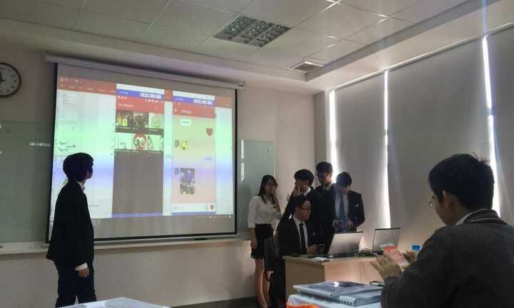 Ứng dụng kết nối cặp đôi miễn phí lọt top đồ án tốt nghiệp xuất sắc