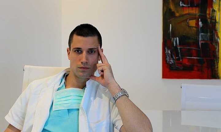 Chàng bác sĩ được mệnh danh điển trai nhất thế giới bật mí vẫn cô đơn