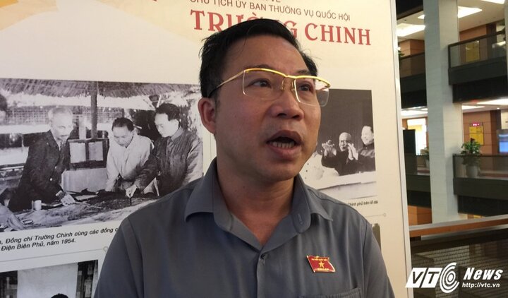 Một vị Uỷ viên Bộ Chính trị từng nói với cảnh vệ: 'Dân mới là người bảo vệ tớ'