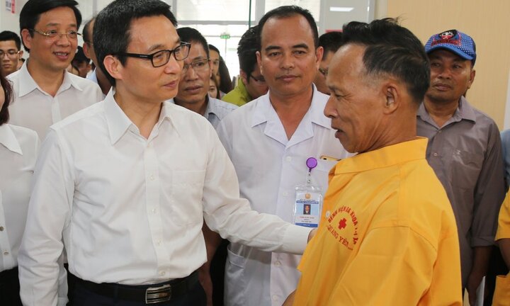 Phó Thủ tướng Vũ Đức Đam: Nhìn thẳng, nói thẳng các tồn tại của ngành y