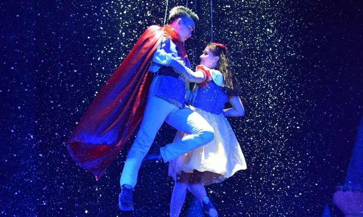 Nghệ sĩ xiếc mang 'nắng Phương Nam' ra Hà Nội hút khán giả nhí