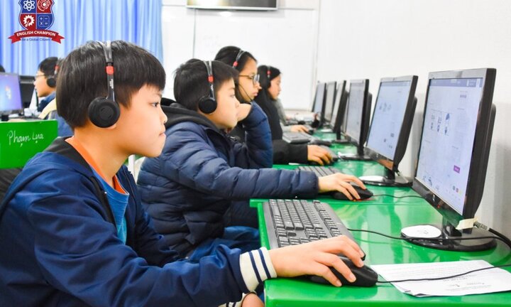 English Champion 2018 lập kỷ lục có hơn 30.000 thí sinh đăng ký dự thi