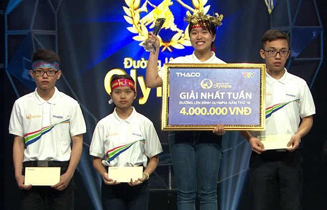 Nữ sinh hát 'Em gái mưa' thắng tuyệt đối tại cuộc thi tuần Olympia