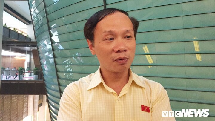 Liên tiếp lọt đề thi Ngữ văn, Toán vào lớp 10 ở Hà Nội: Quan chức Quốc hội lên tiếng