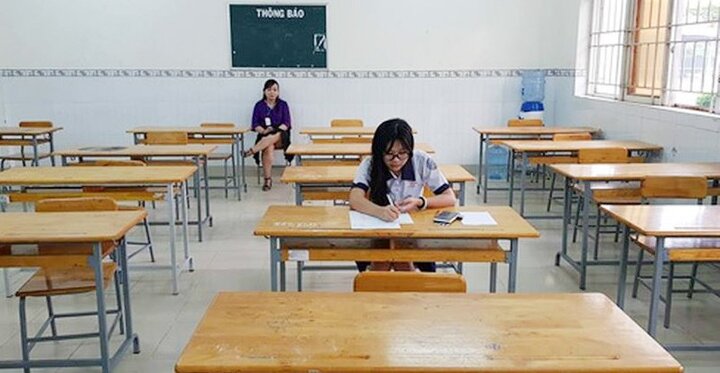 Điểm thi chỉ có 1 thí sinh làm bài tổ hợp Khoa học Tự nhiên tại TP.HCM