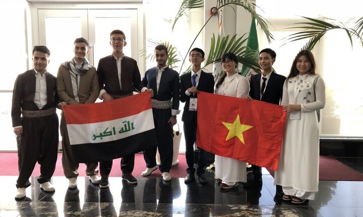 Nữ sinh Việt đầu tiên đạt điểm cao nhất thế giới tại Olympic Sinh học quốc tế năm 2018