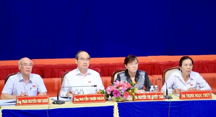 Ném giày trong buổi tiếp xúc cử tri: Chủ tịch HĐND TP.HCM Nguyễn Thị Quyết Tâm thông tin