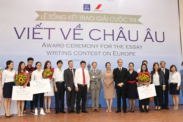 Bạn trẻ Việt tranh tài tìm hiểu di sản văn hoá châu Âu