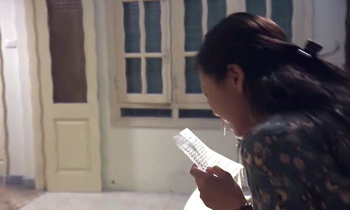 'Về nhà đi con' tập 83: Bố bỏ đi, Dương mếu máo khóc bên ban thờ 'mẹ phù hộ cho bố về với chúng con'