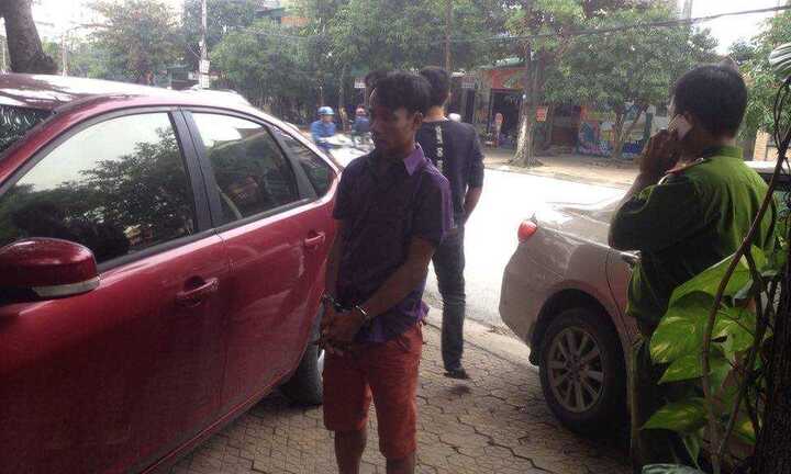 Trộm tài sản của phụ nữ bán lấy tiền mua dâm