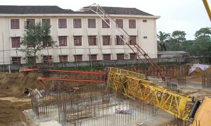Cần cẩu chung cư không phép sập đè chết nam sinh: Lãnh đạo Sở xây dựng nói 'không hề hay biết'