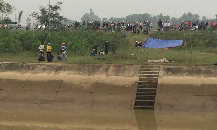 Đi thả lưới, phát hiện thi thể nam thanh niên với nhiều vết chém