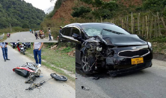 Va chạm với ô tô khi đi chơi Tết, 3 người chết thảm
