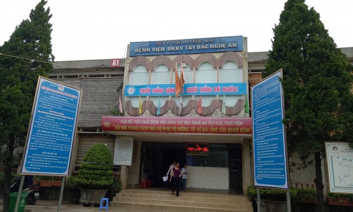 Dân hít 'no' khí thải từ lò đốt rác bệnh viện Tây Bắc Nghệ An
