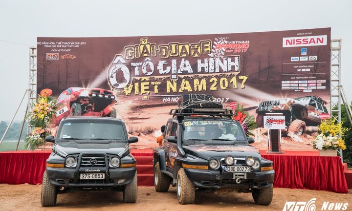 Khai mạc giải Vietnam Offroad Cup 2017 tại Hà Nội
