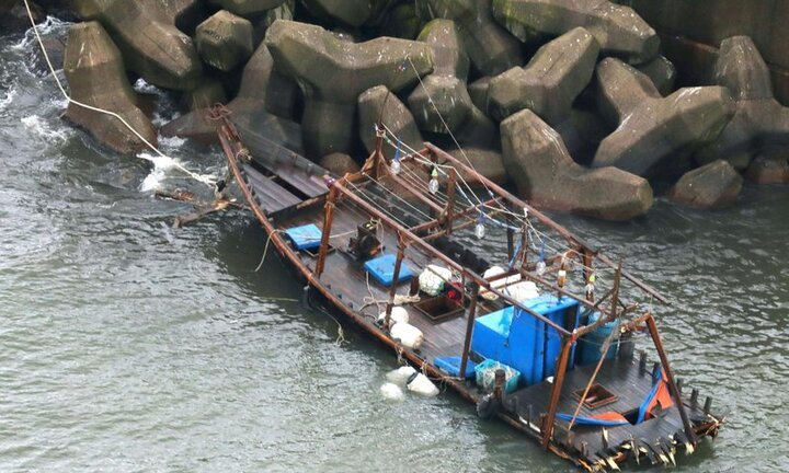 8 ngư dân nghi là người Triều Tiên trôi đến biển Nhật Bản