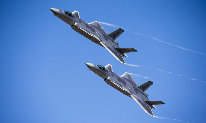 Video, ảnh: Trung Quốc phô diễn dàn vũ khí tối tân tại Airshow China 2018
