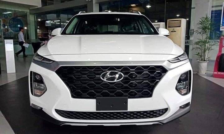 Hyundai Santa Fe 2019 về đại lý đầu tháng 11, lộ giá dự kiến từ 1,1 tỷ đồng